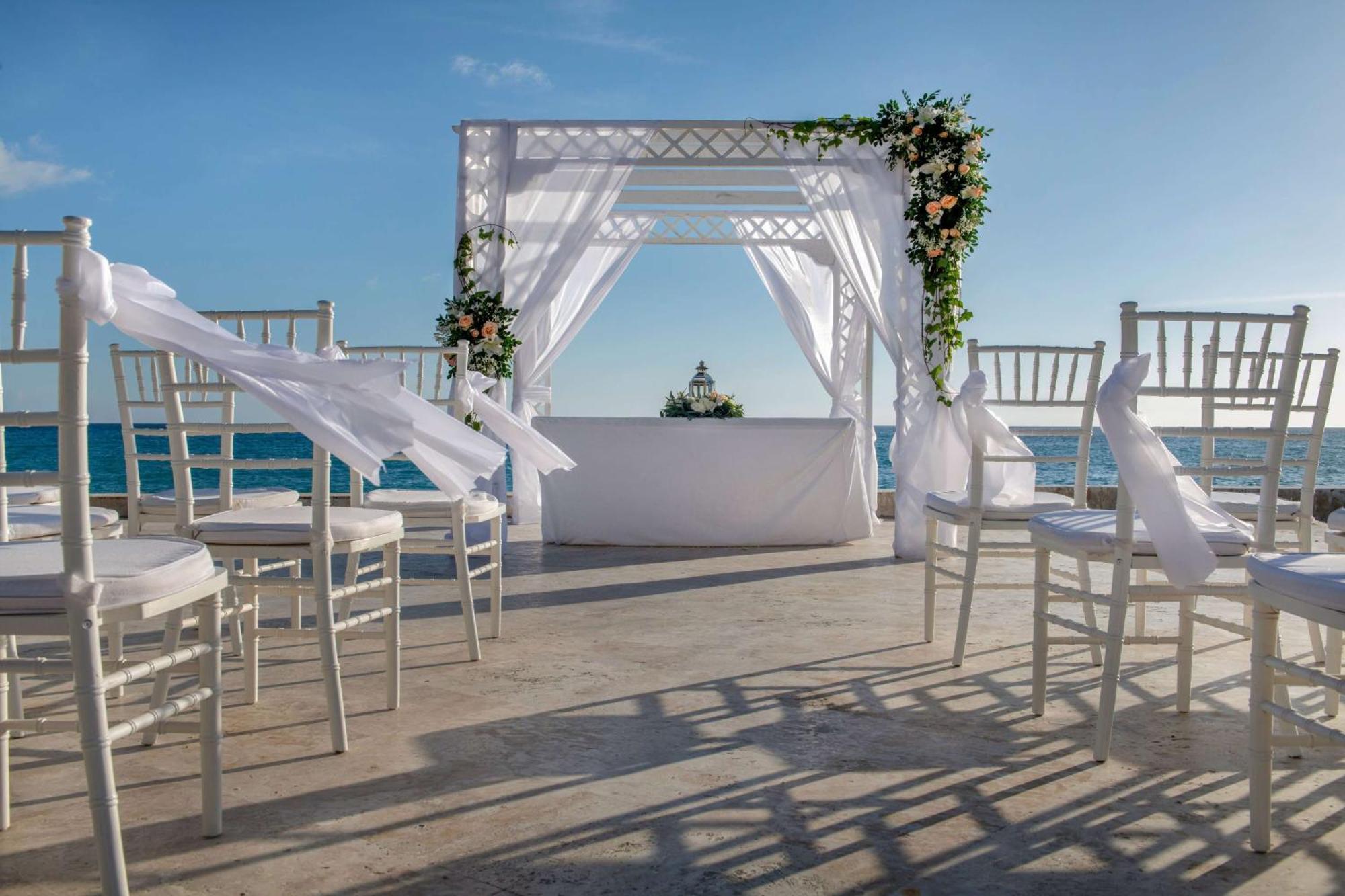 Viva Dominicus Beach By Wyndham, A Trademark All Inclusive Bayahibe Exterior photo