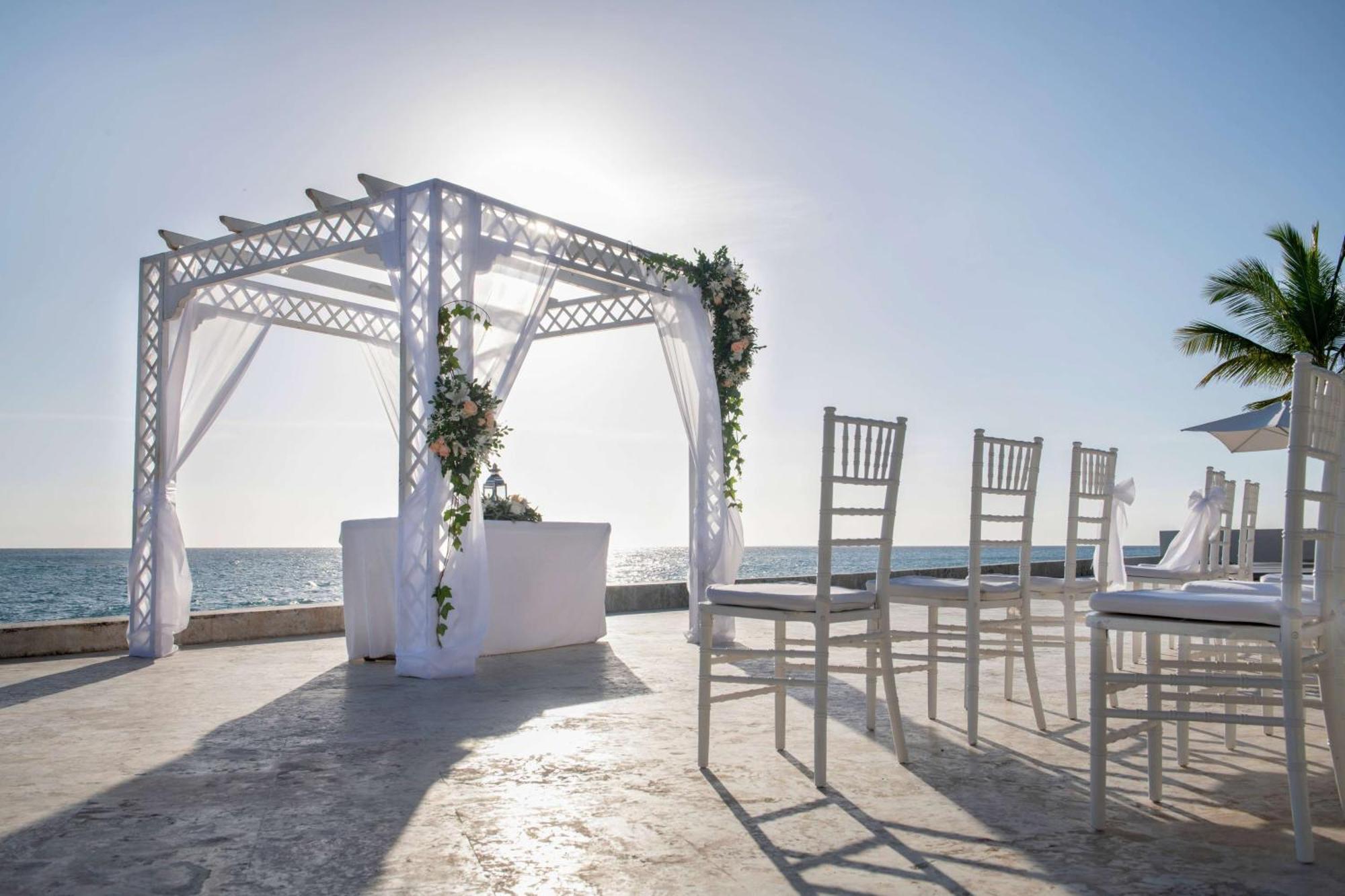 Viva Dominicus Beach By Wyndham, A Trademark All Inclusive Bayahibe Exterior photo