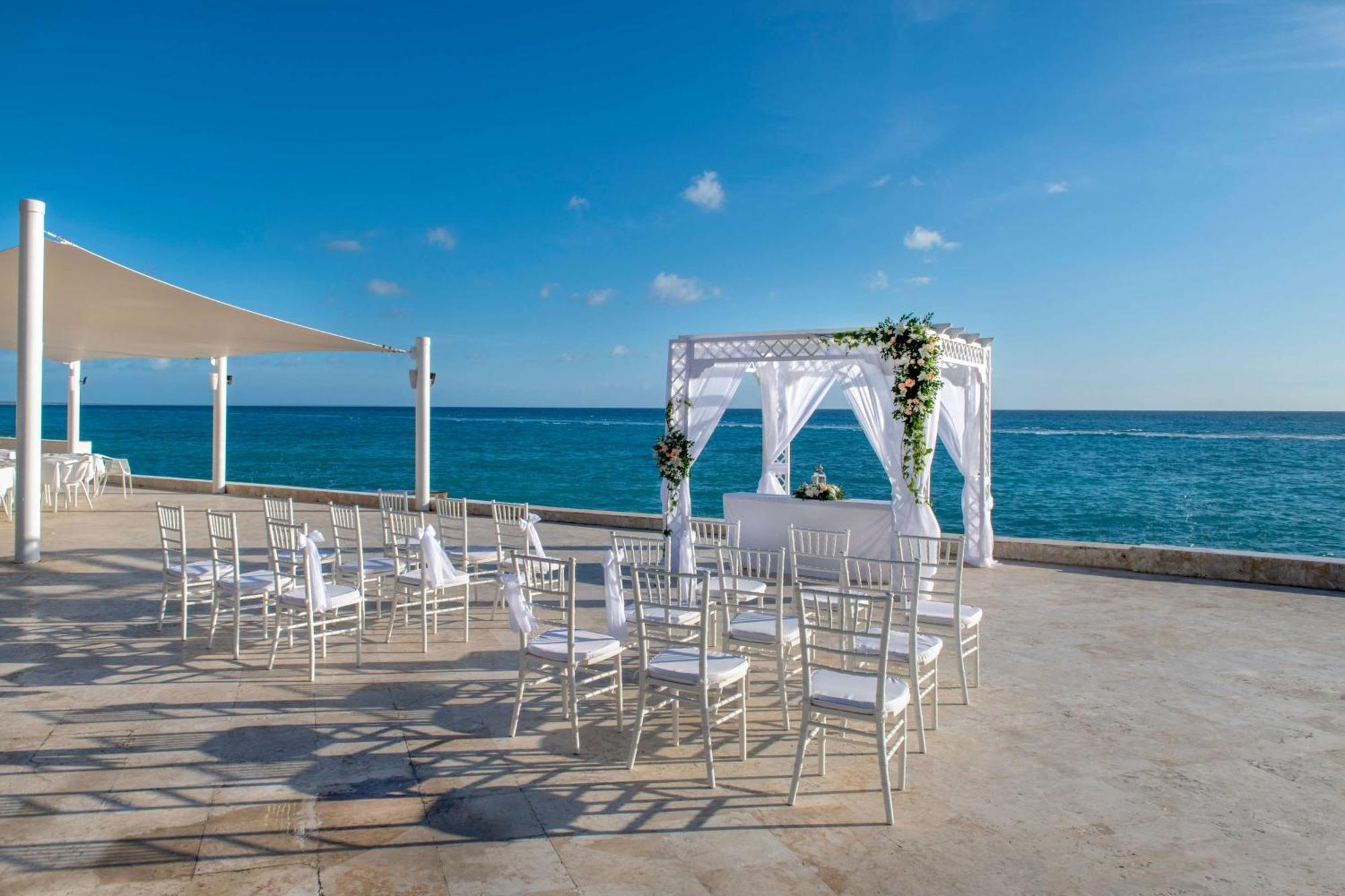 Viva Dominicus Beach By Wyndham, A Trademark All Inclusive Bayahibe Exterior photo