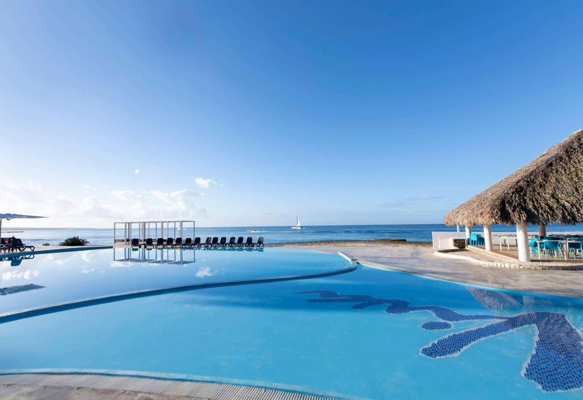 Viva Dominicus Beach By Wyndham, A Trademark All Inclusive Bayahibe Exterior photo